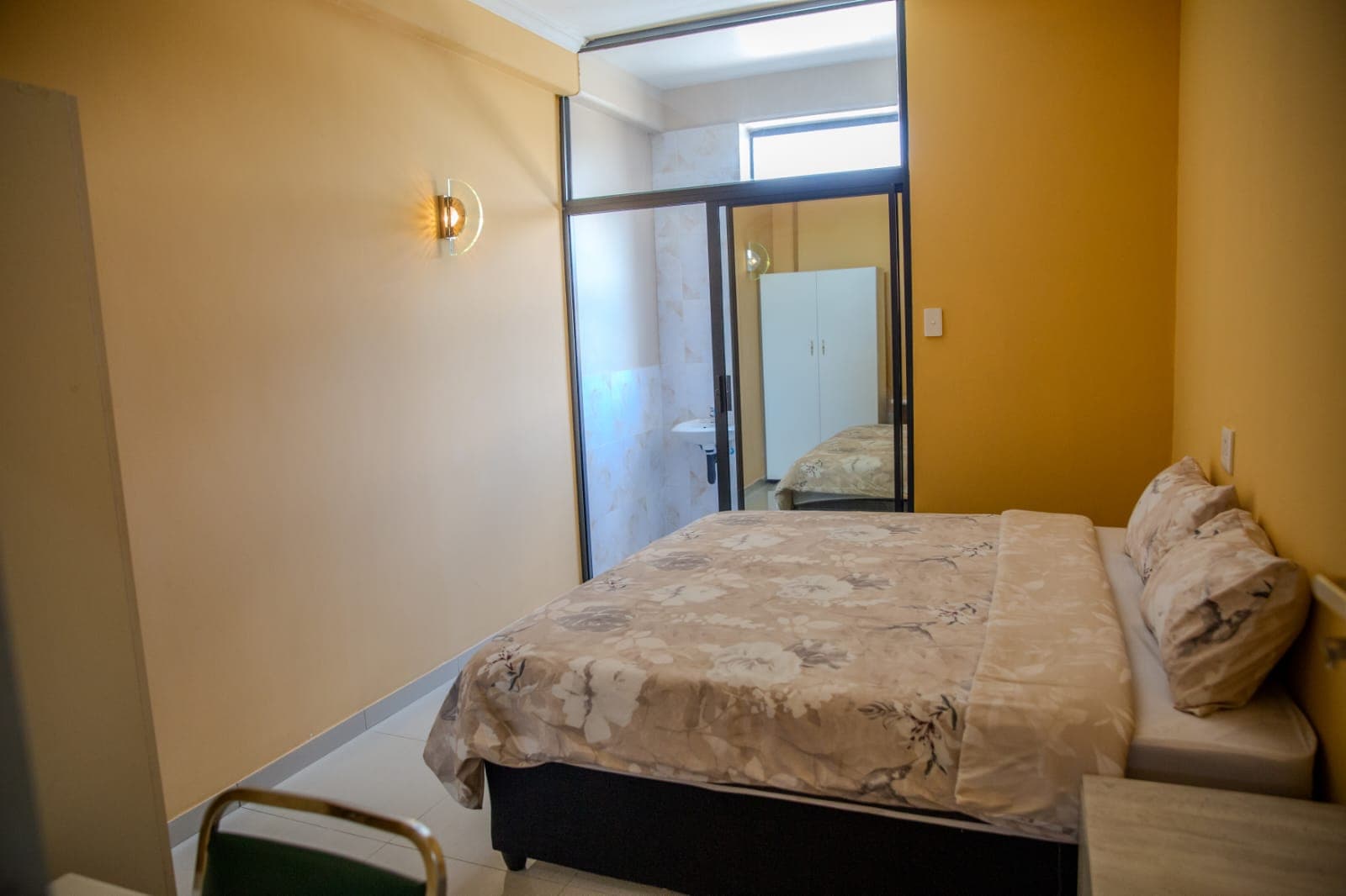 Premium workspace suite